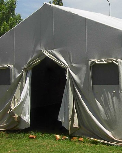 Изготавливаем солдатские палатки в Новоуральске вместимостью <strong>до 70 человек</strong>